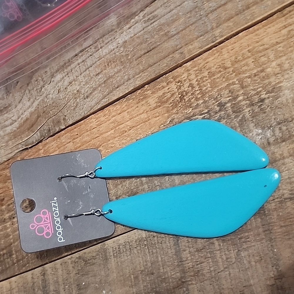 Paparazzi Wood Turquoise Earrings